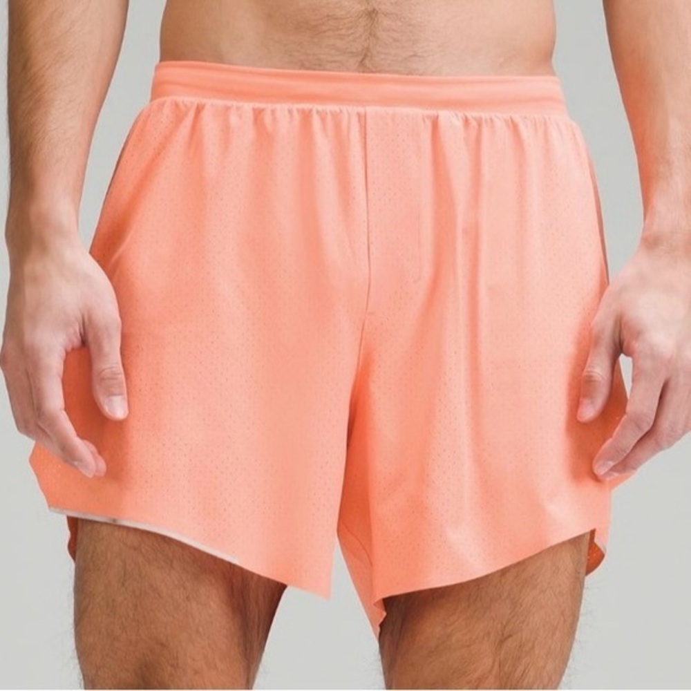NWT Lululemon Fast and Free Short 6” Lined Unisex